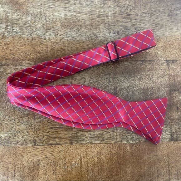 R Hanauer red white & blue silk bow tie - Picture 4 of 4